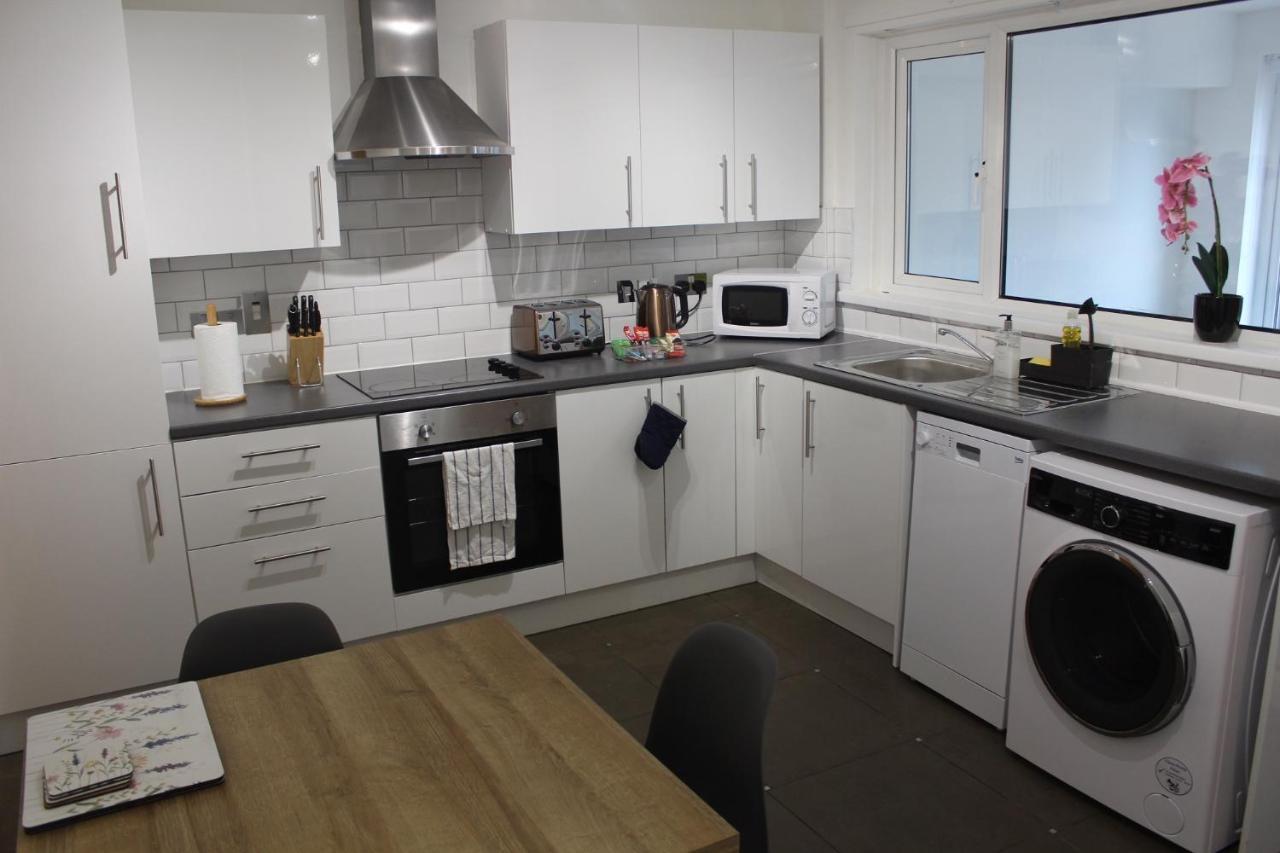 Anjore House - Modern Serviced Apartment In בלפסט מראה חיצוני תמונה
